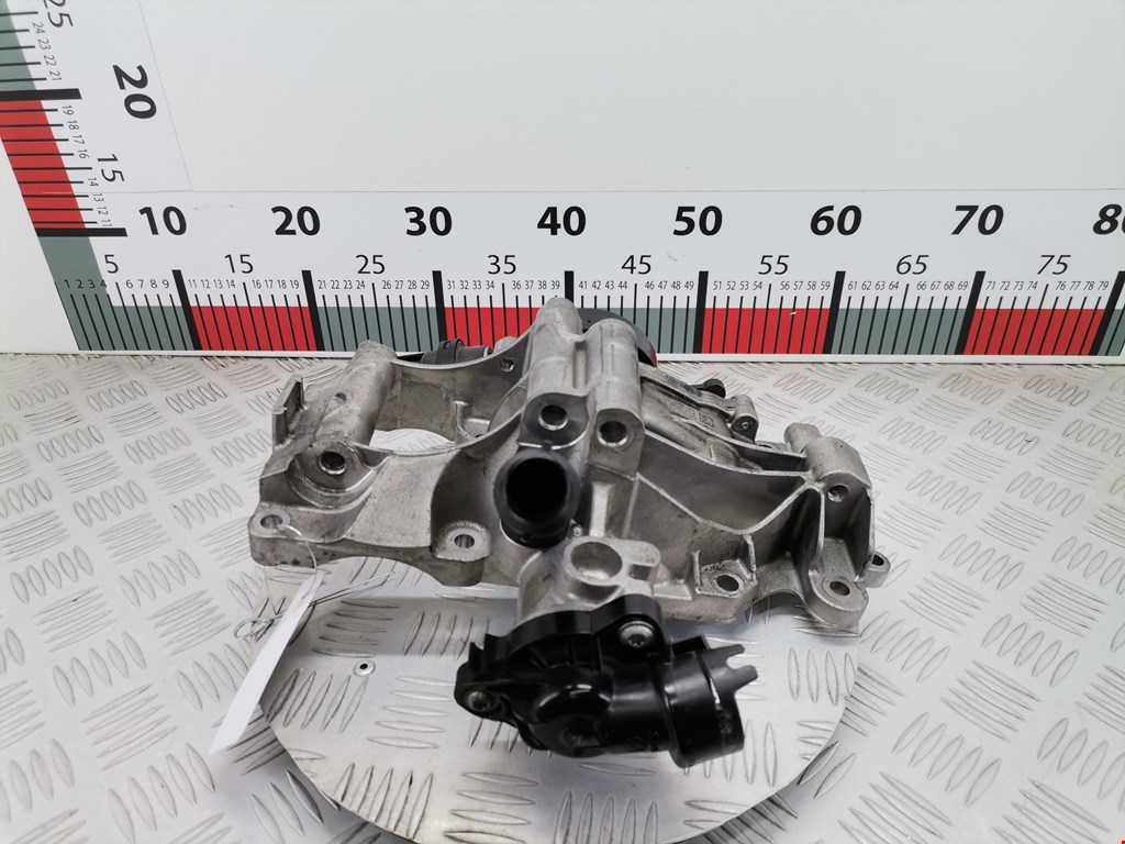 Насос водяной (помпа) BMW 3er G20 2018-н.в.