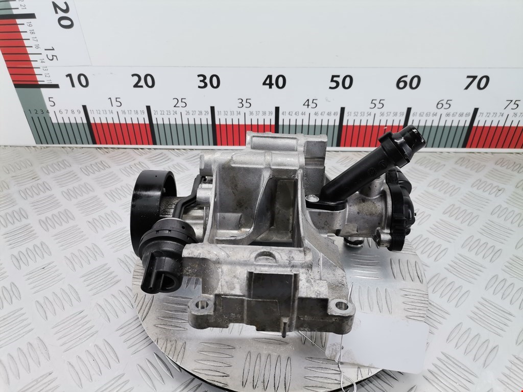 Насос водяной (помпа) BMW 3er G20 2018-н.в.