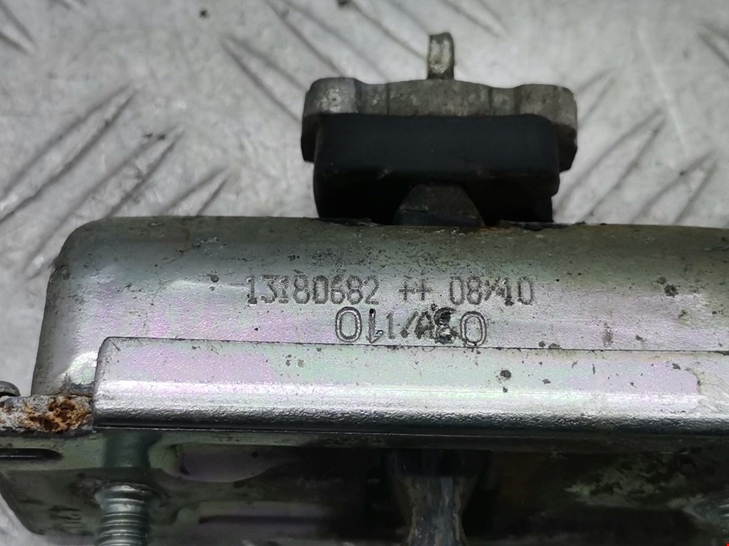 Ограничитель открывания двери OPEL Corsa D 2006-2014