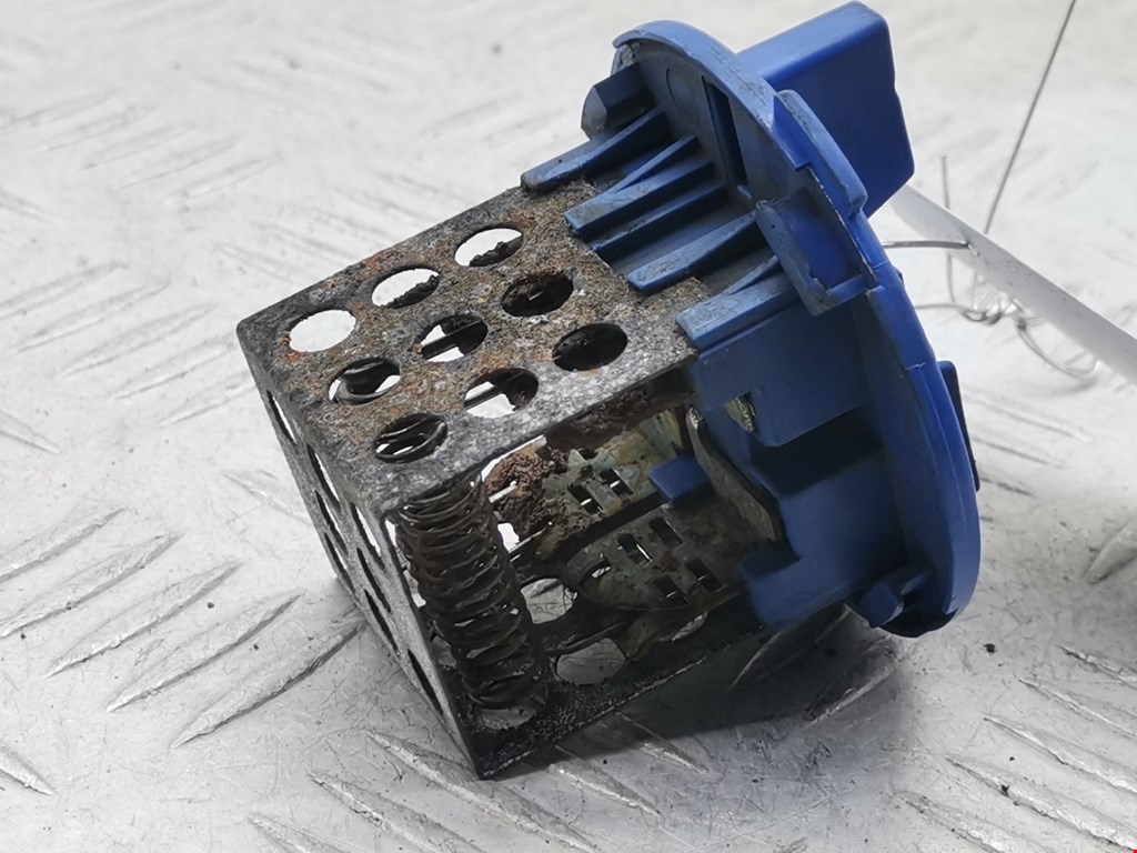 Резистор отопителя (сопротивление печки) VOLKSWAGEN Crafter 2006-2016