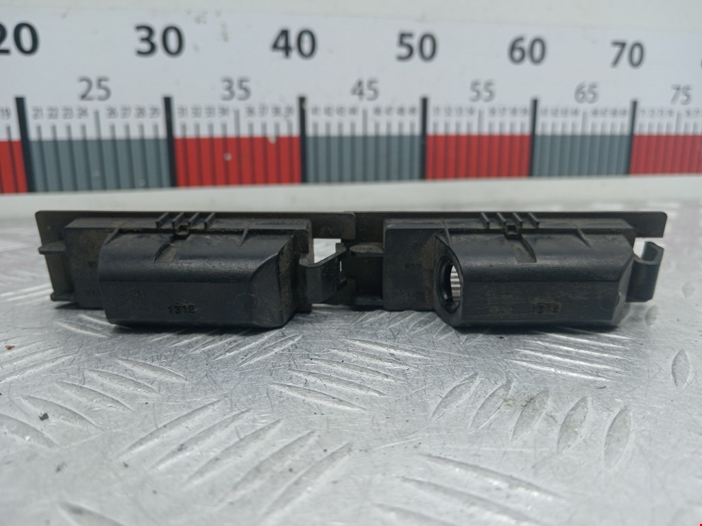 Фонарь подсветки номера OPEL Zafira B 2005-2012