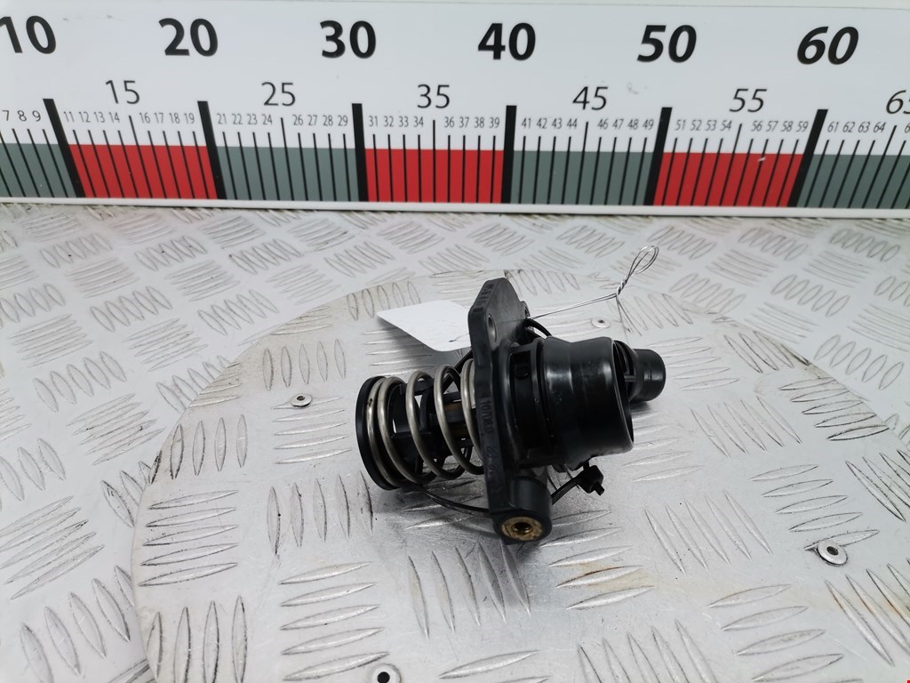 Корпус термостата BMW 5er 5 серия F10/F11/F07 2009-2017