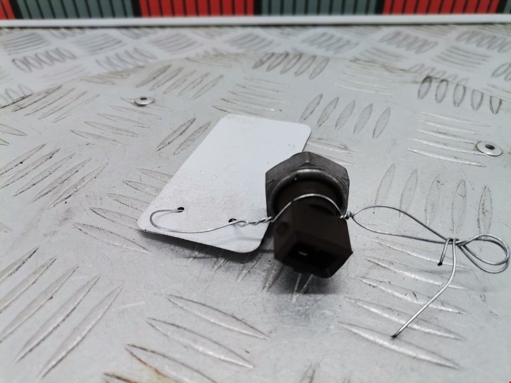 Датчик давления масла BMW 5er 5 серия F10/F11/F07 2009-2017