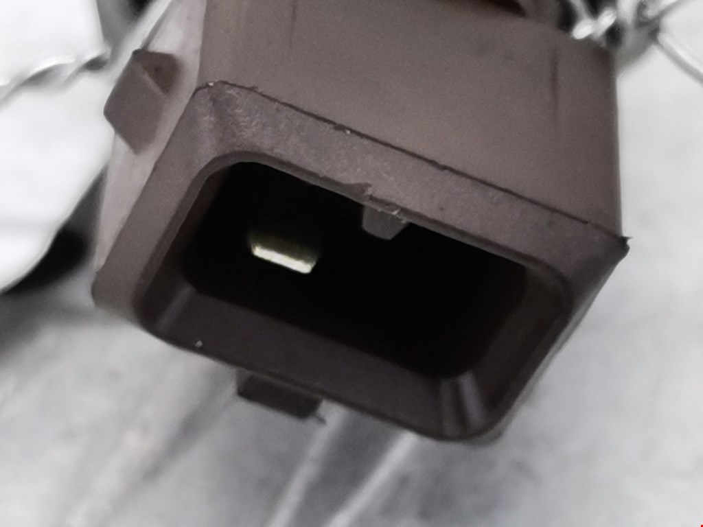 Датчик давления масла BMW 5er 5 серия F10/F11/F07 2009-2017