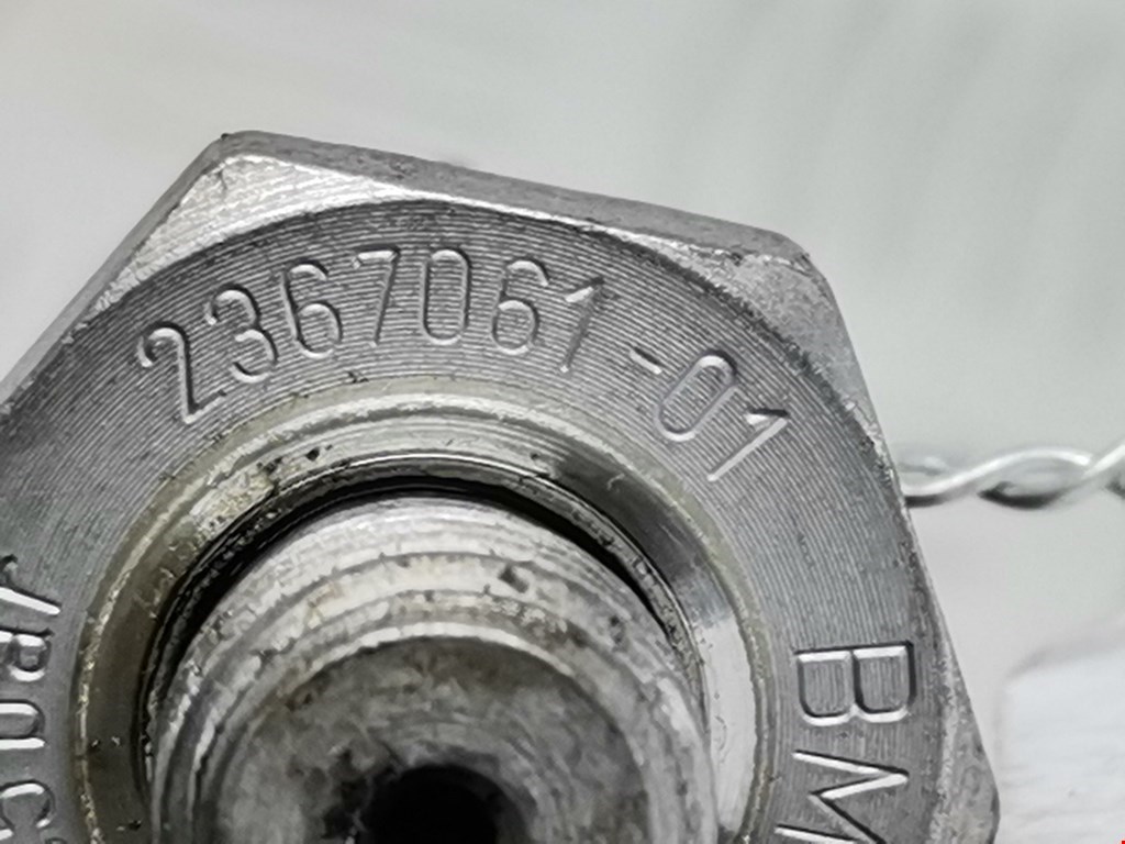 Датчик давления масла BMW 5er 5 серия F10/F11/F07 2009-2017