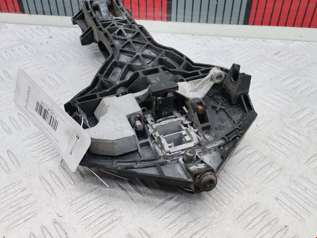 Ручка двери передней наружная левая VOLKSWAGEN Crafter 2006-2016