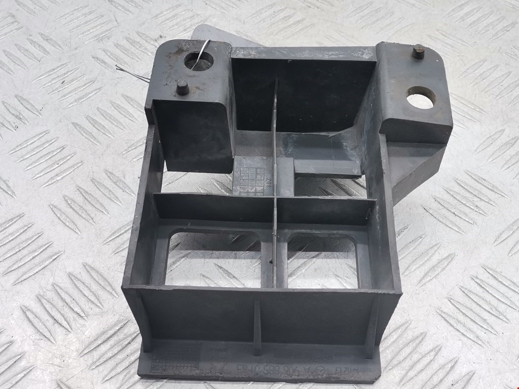 Кронштейн (крепление) переднего бампера левый Volkswagen Crafter 1 (2006-2016)