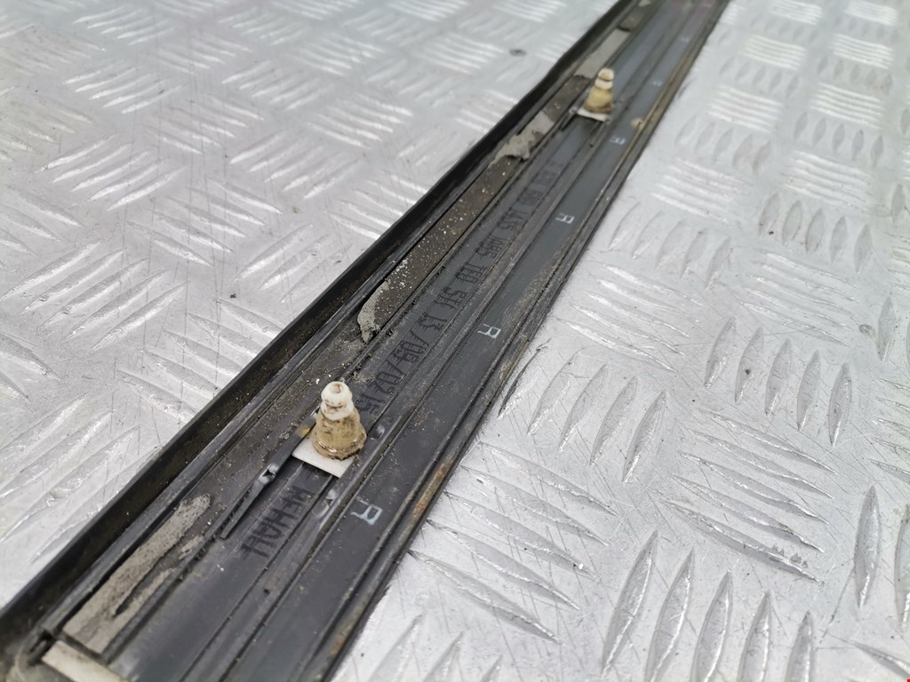 Накладка порога (внутренняя) MERCEDES-BENZ E-Class W211, S211 2002-2009