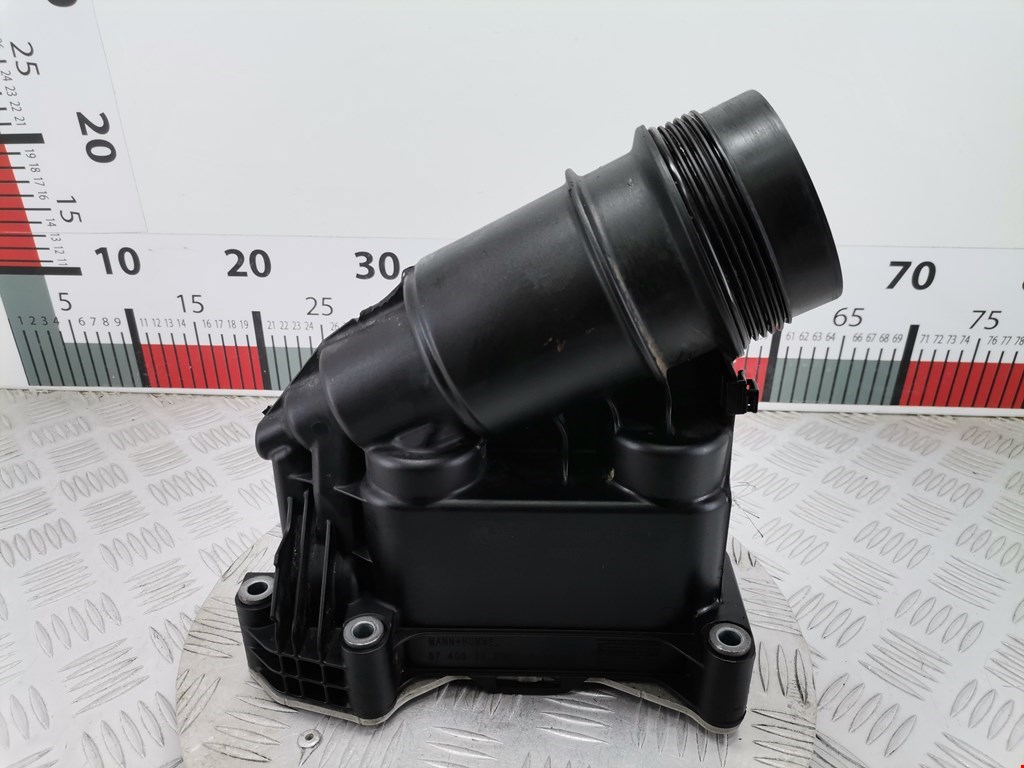 Корпус масляного фильтра BMW 3er E90/E91 2005-2012
