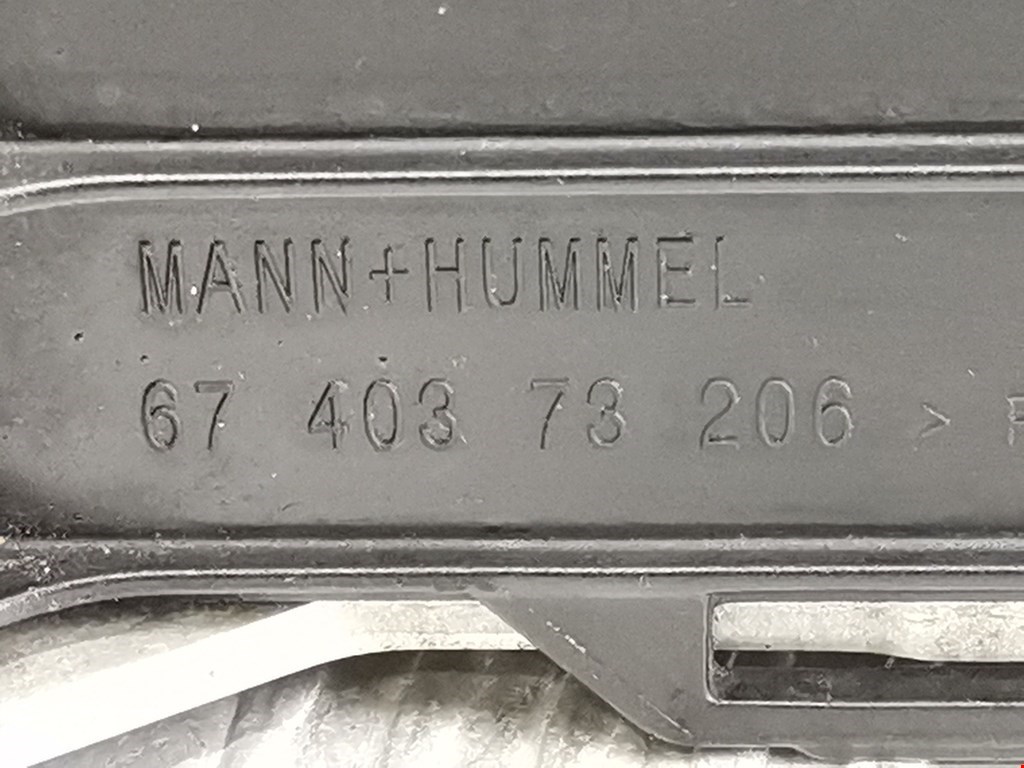 Корпус масляного фильтра BMW 3er E90/E91 2005-2012