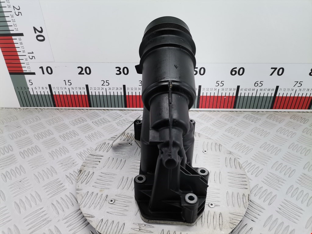 Корпус масляного фильтра BMW 3er E90/E91 2005-2012