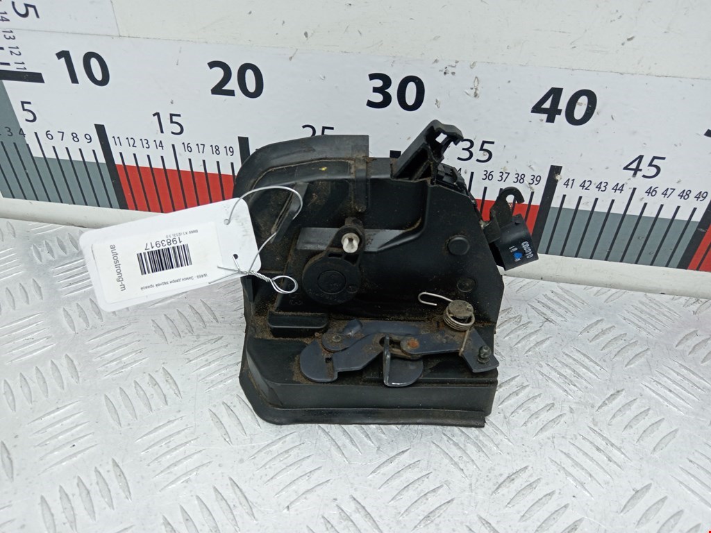 Замок двери задней правой BMW X5 E53 1999-2006