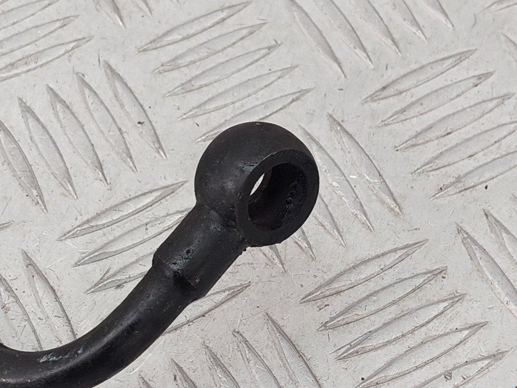 Трубка нагнетателя KIA Carnival I 1999-2005