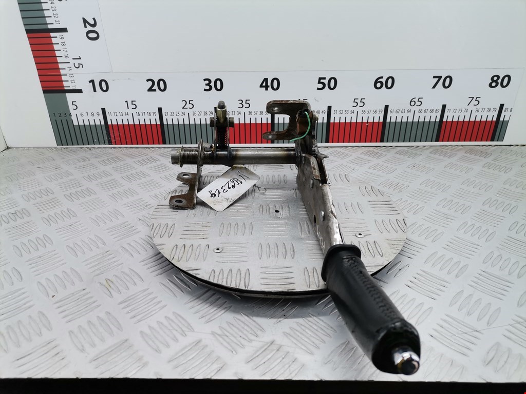 Рычаг стояночного тормоза (ручник) TOYOTA Land Cruiser Prado 120 2002-2009