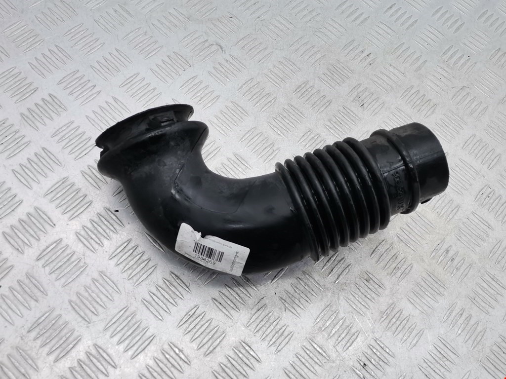 Патрубок воздушного фильтра VOLKSWAGEN Crafter 2006-2016