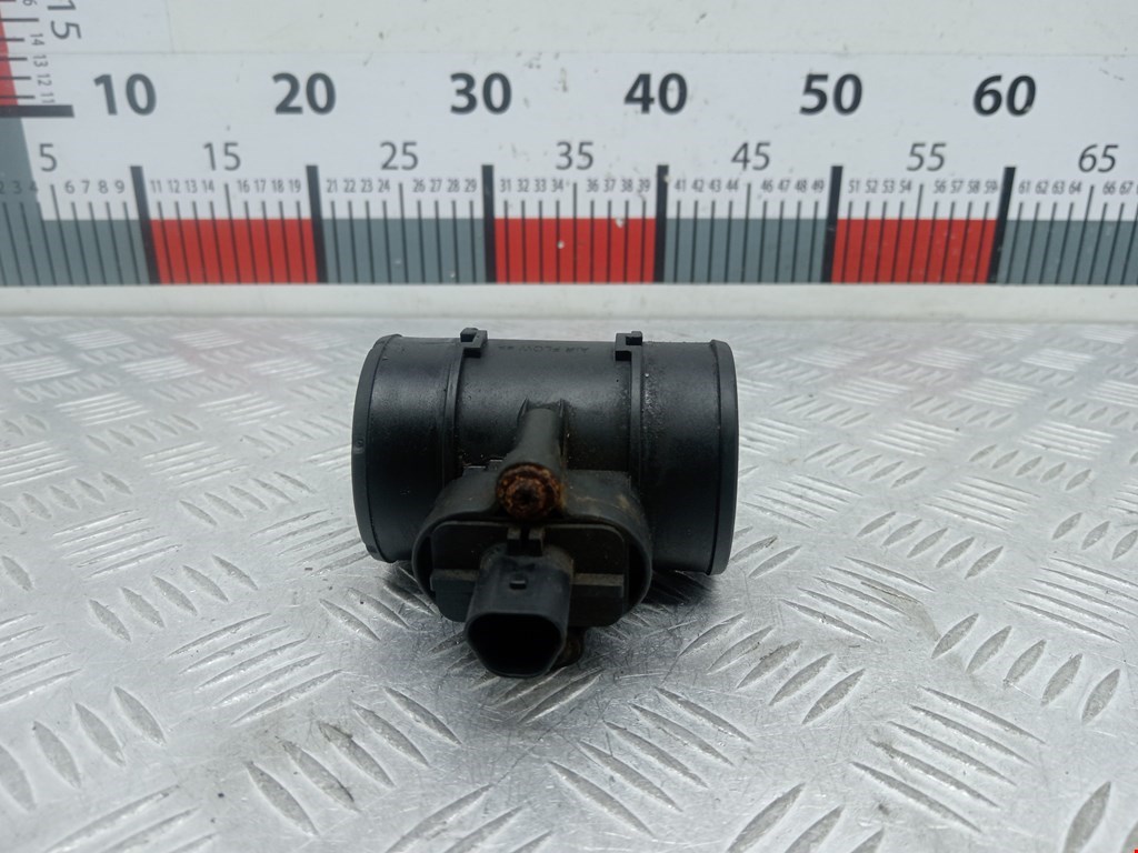 Расходомер воздуха (ДМРВ) Opel Corsa D (2006-2014)