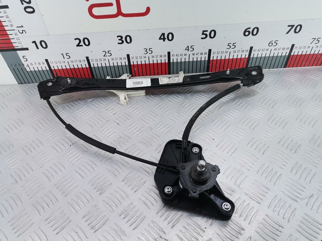 Стеклоподъемник задний левый SKODA Rapid 2012-2020