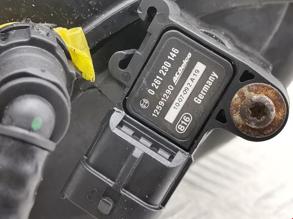 Коллектор впускной OPEL Corsa D 2006-2014