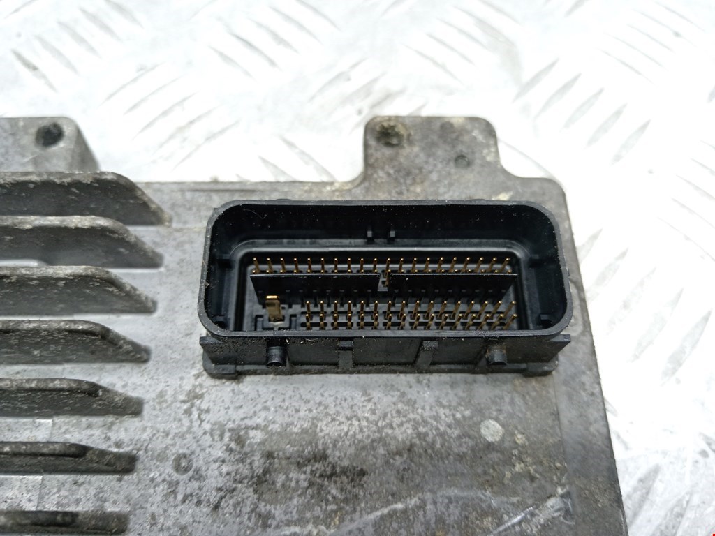 Блок управления двигателя (ЭБУ) OPEL Corsa D 2006-2014