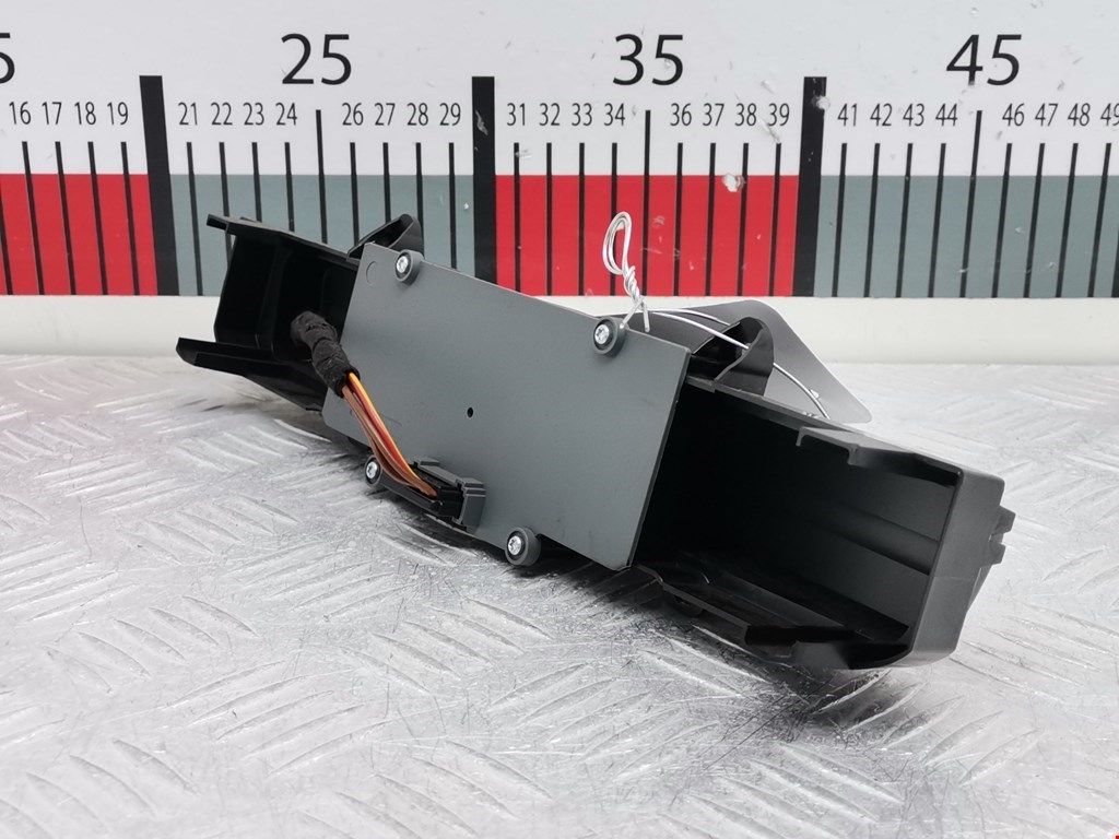 Кнопка аварийной сигнализации (аварийки) VOLKSWAGEN Crafter 2006-2016