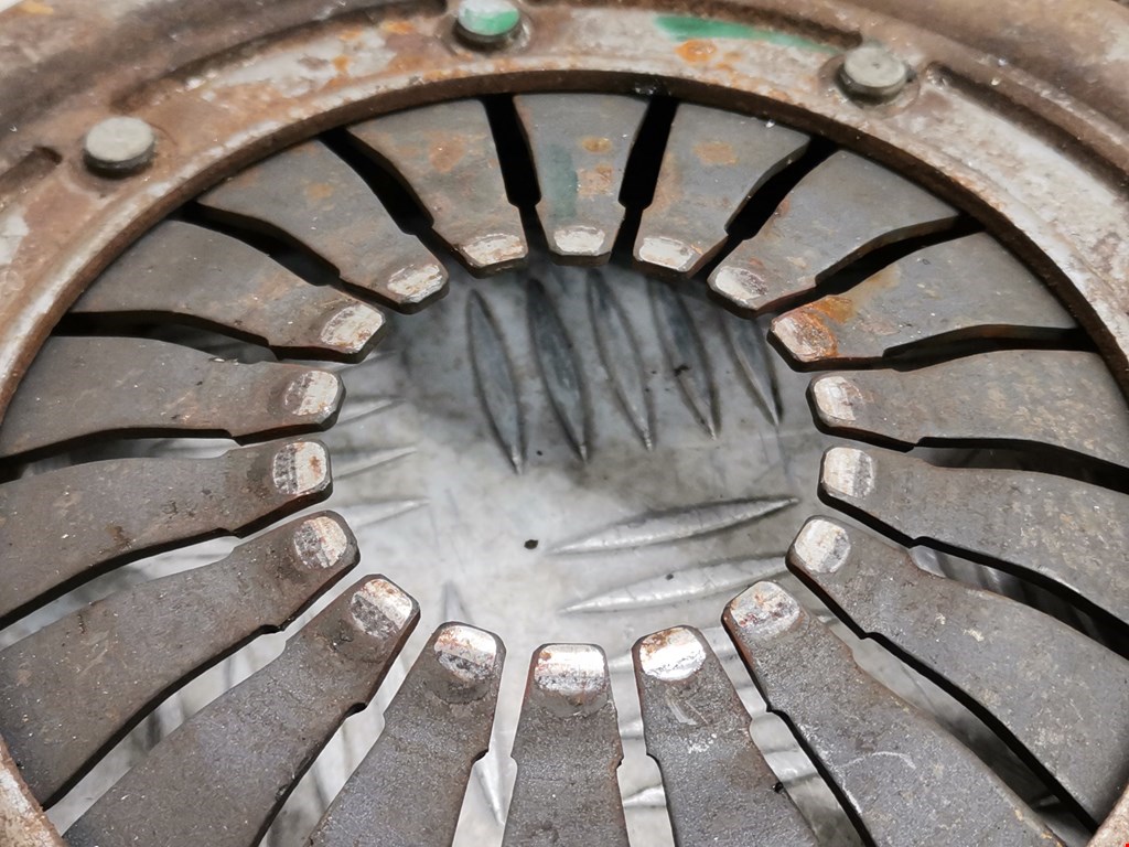 Маховик (демпфер сцепления) OPEL Meriva A 2003-2010