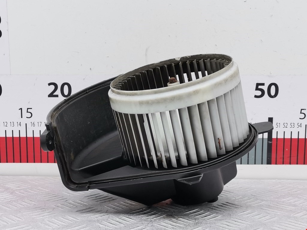 Моторчик (мотор) отопителя салона RENAULT Master 2010-н.в.