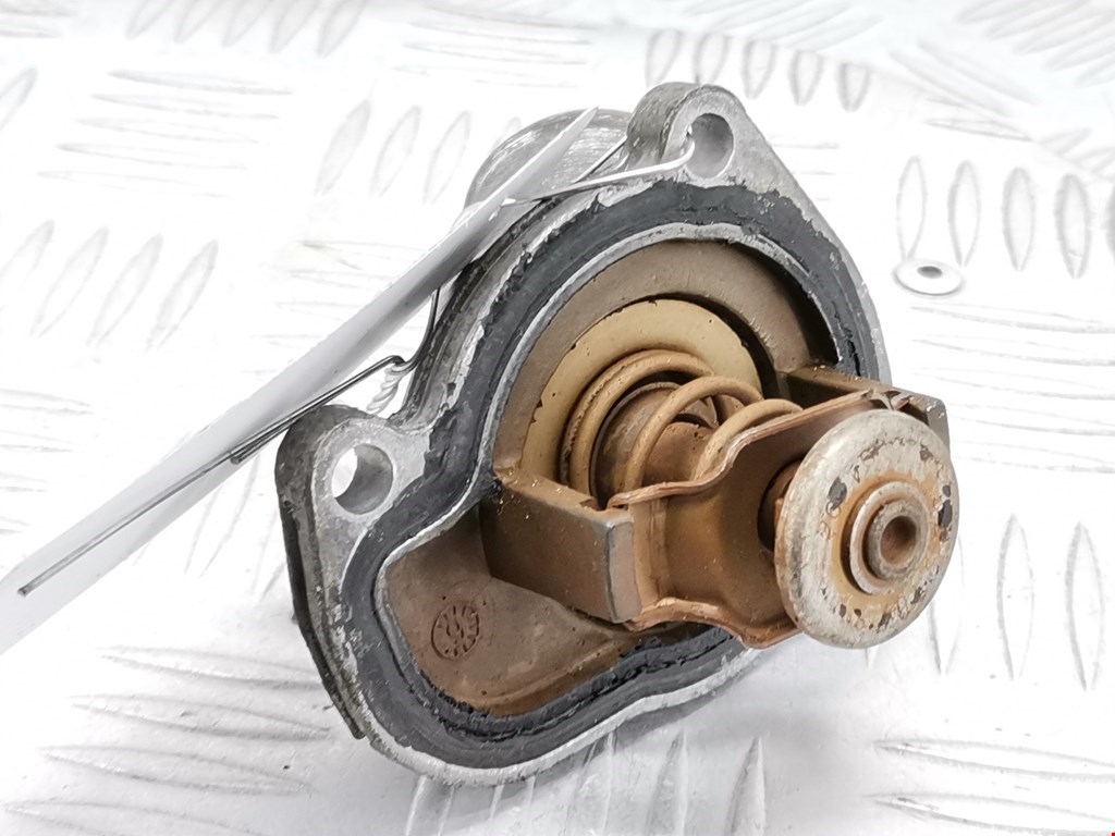 Корпус термостата OPEL Astra H/Family 2004-2015