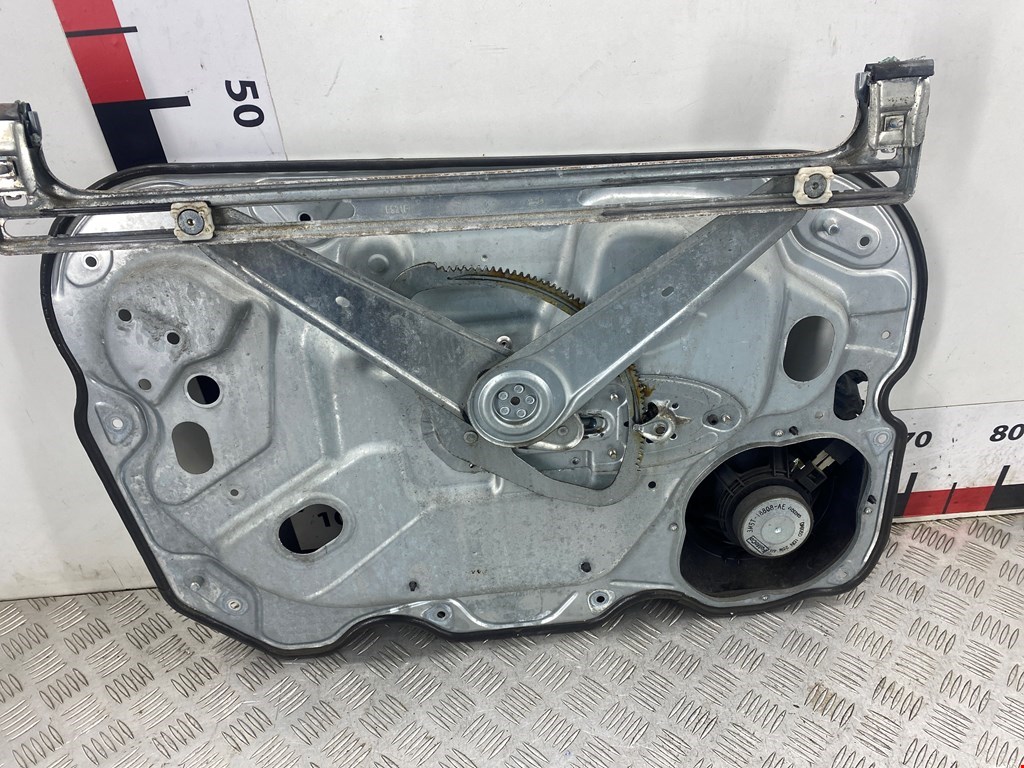 Стеклоподъемник передний правый FORD Focus II 2005-2011