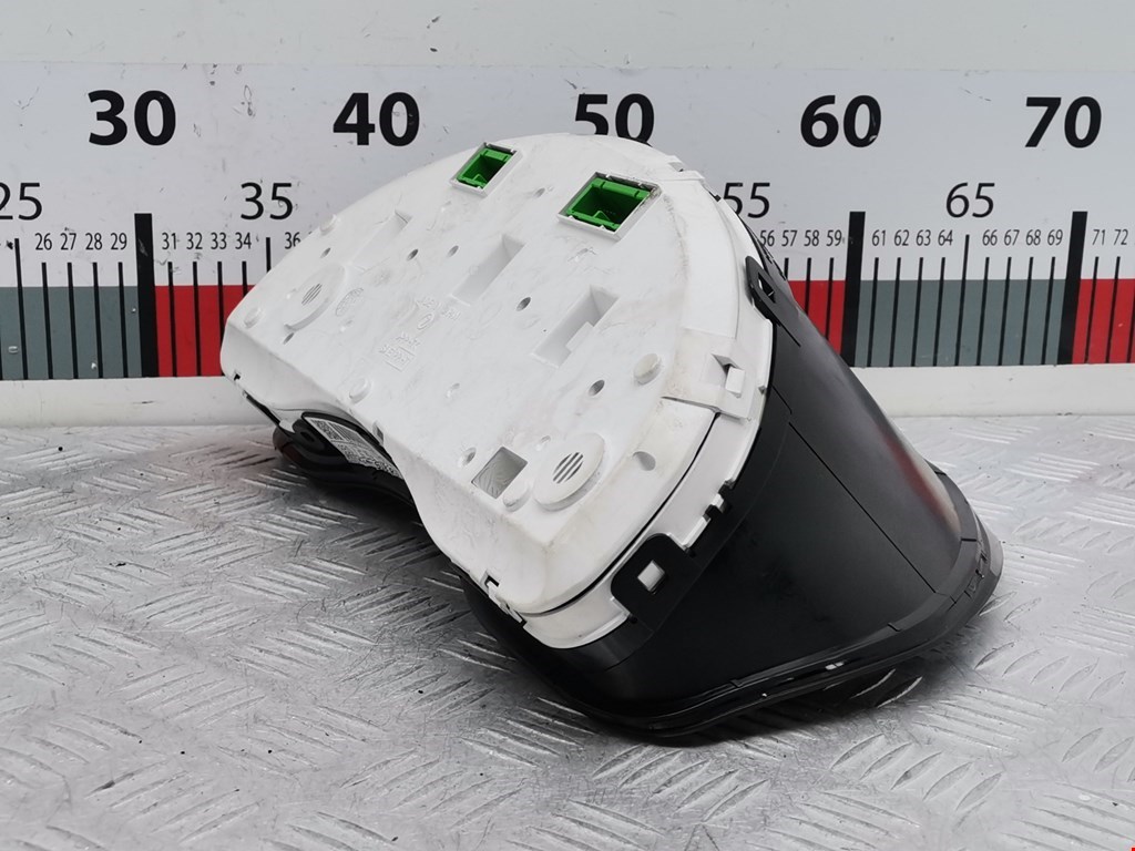 Панель приборов (щиток) SUBARU Legacy 2003-2009