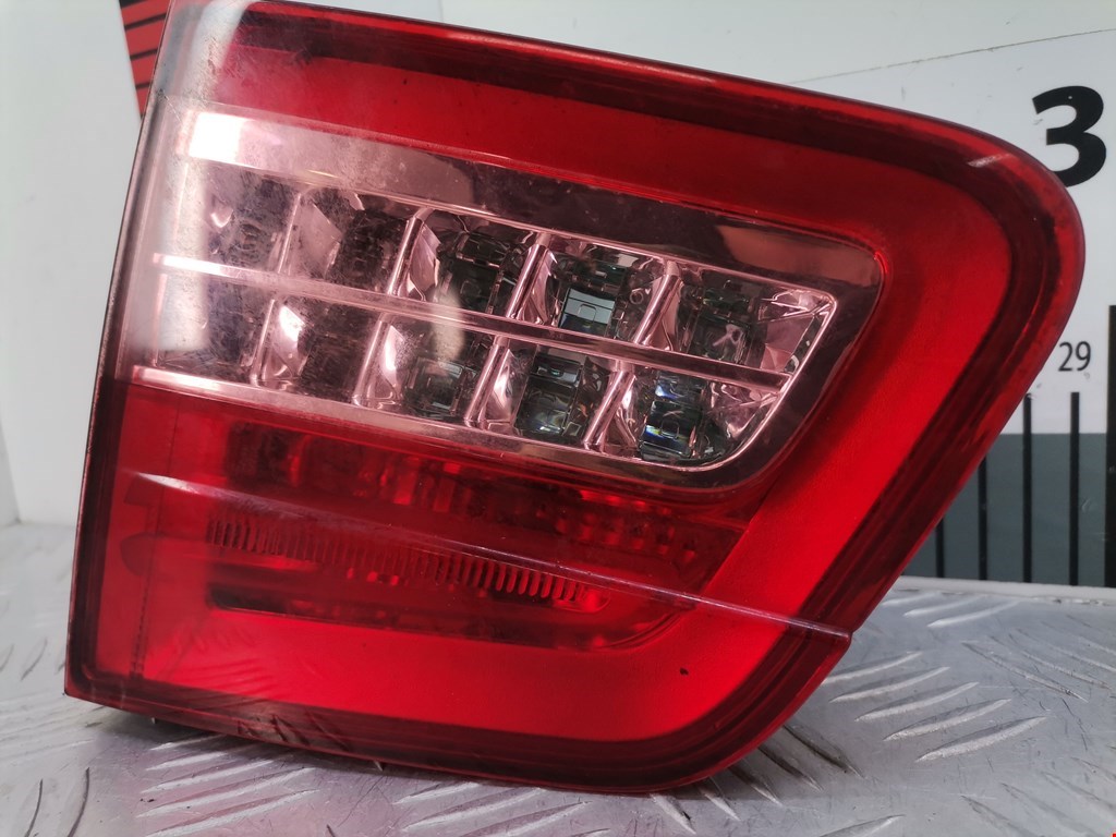 Фонарь задний внутренний правый CITROEN C5 II 2007-2017