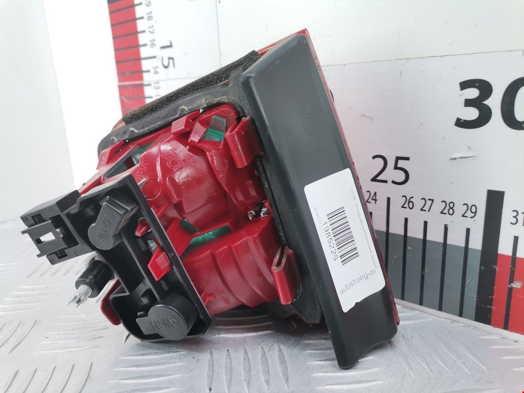 Фонарь задний внутренний правый CITROEN C5 II 2007-2017