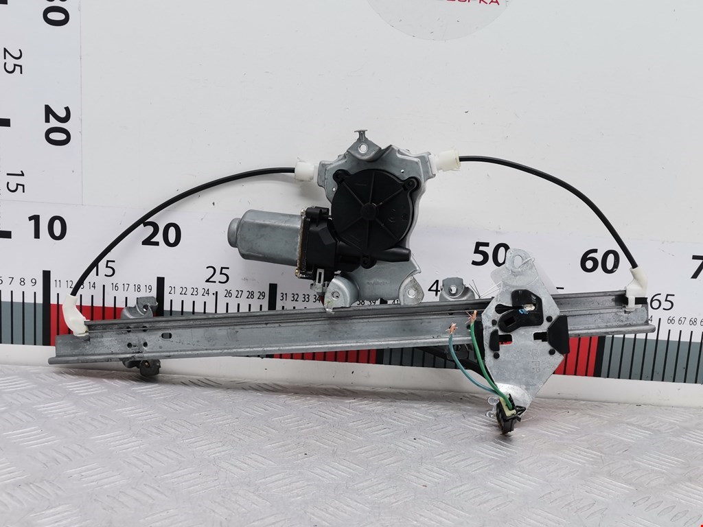 Стеклоподъемник передний правый NISSAN Primera P11 1996-2002