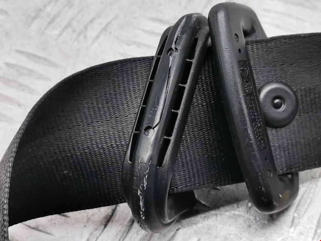 Ремень безопасности передний правый AUDI A3 8P 2003-2013