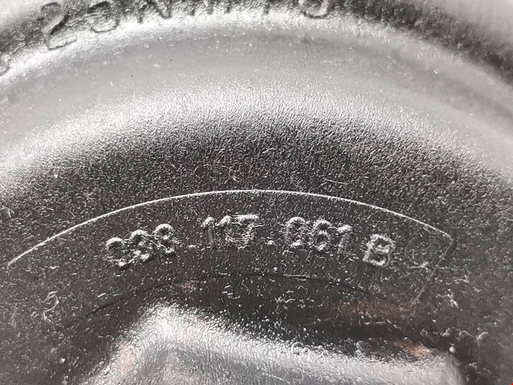 Крышка масляного фильтра AUDI A3 8P 2003-2013