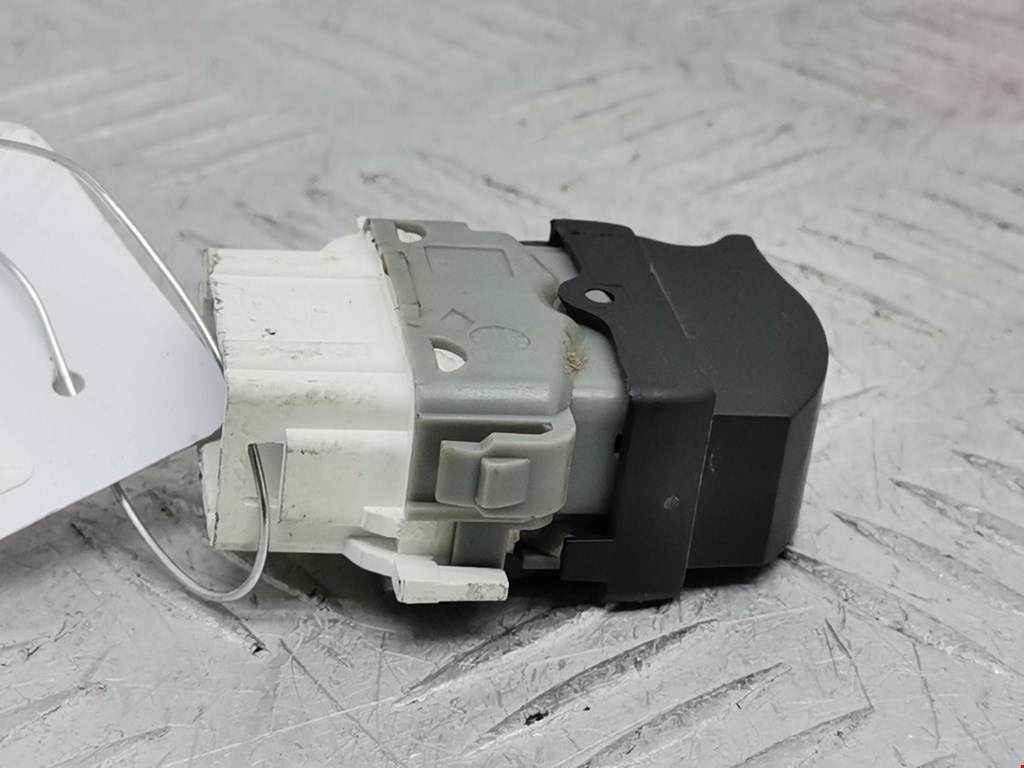 Кнопка стеклоподъемника RENAULT Laguna 2001-2007