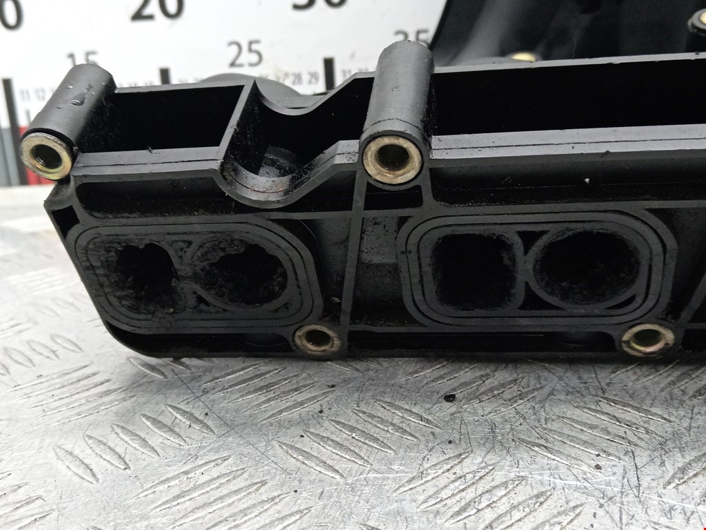 Коллектор впускной MERCEDES-BENZ CLK-Class W209 2002-2009