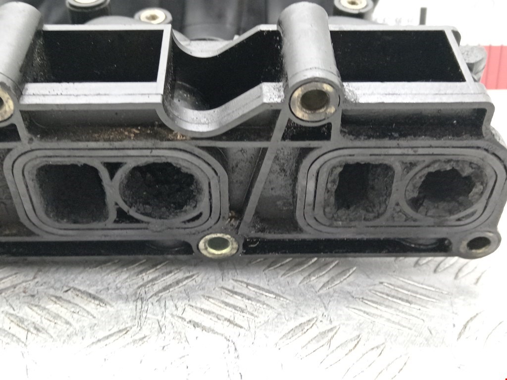 Коллектор впускной MERCEDES-BENZ CLK-Class W209 2002-2009