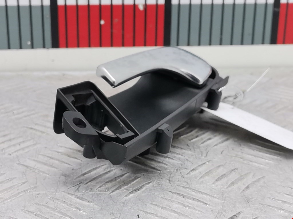 Ручка дверная передняя внутренняя левая AUDI A3 8P 2003-2013