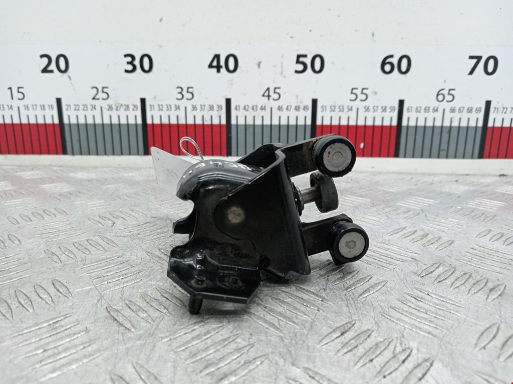 Ролик двери сдвижной (левый/правый средний верхний/нижний) CITROEN Berlingo 2008-н.в.