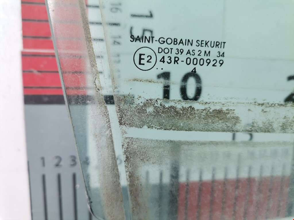 Стекло двери переднее правое PEUGEOT 807 2002-2014