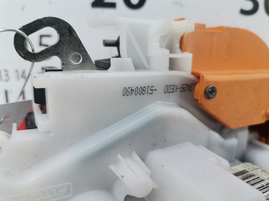 Замок двери передней правой FORD KA 2009-2016