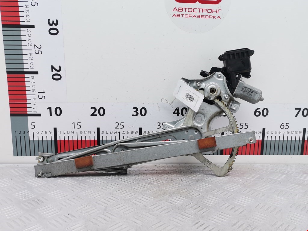 Стеклоподъемник передний левый TOYOTA Auris E150 2006-2012