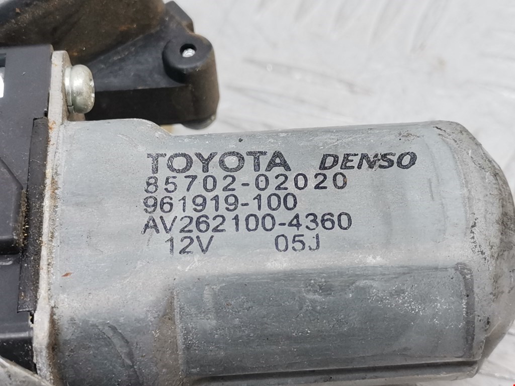 Стеклоподъемник передний левый TOYOTA Auris E150 2006-2012