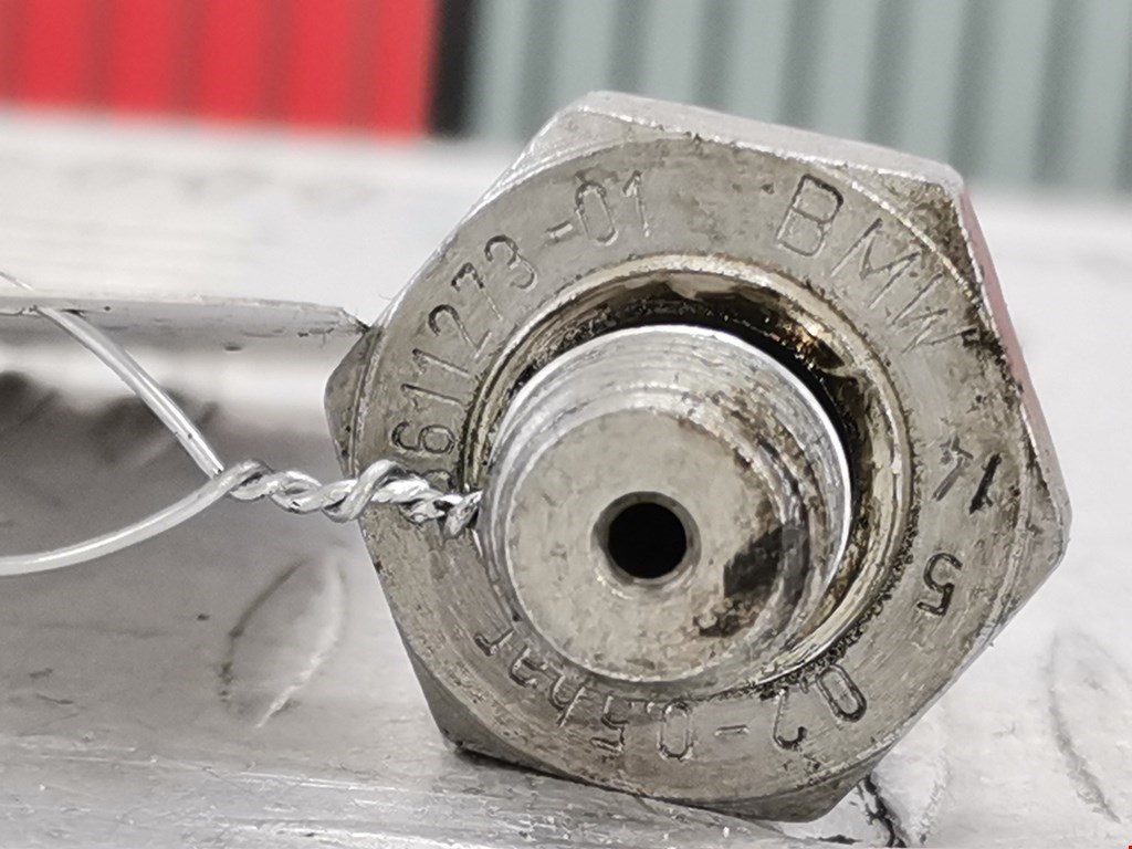 Датчик давления масла MINI Hatch R56 3-door 2007-2013