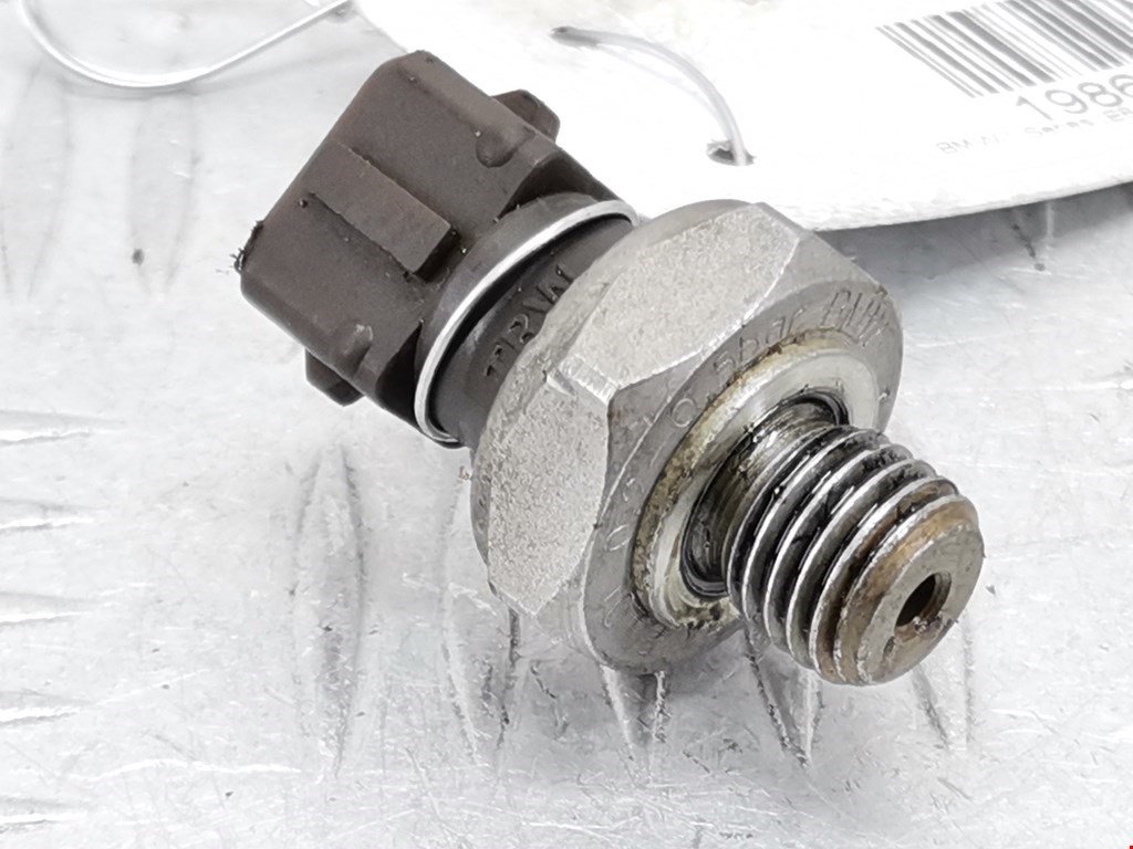 Датчик давления масла BMW 1er E81\E87 2004-2011