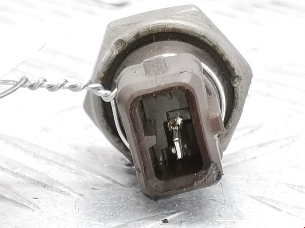 Датчик давления масла BMW 1er E81\E87 2004-2011