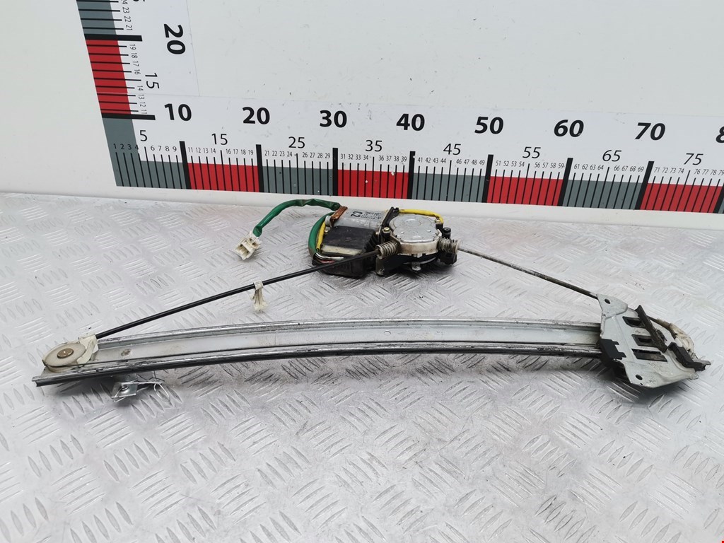 Стеклоподъемник передний правый MITSUBISHI Space Wagon N8,N9 1998-2004