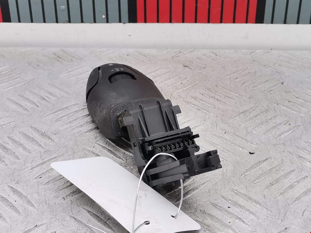 Переключатель подрулевой управления магнитолой CITROEN C5 I 2001-2008
