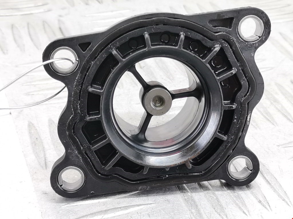 Корпус термостата BMW 5er 5 серия F10/F11/F07 2009-2017