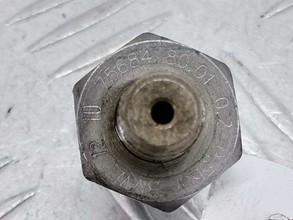 Датчик давления масла BMW 5er 5 серия F10/F11/F07 2009-2017